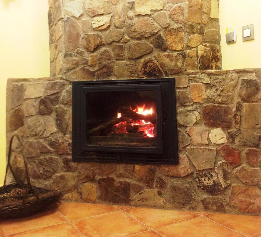 Apartamentos Sierra De Francia Monsagro Номер фото
